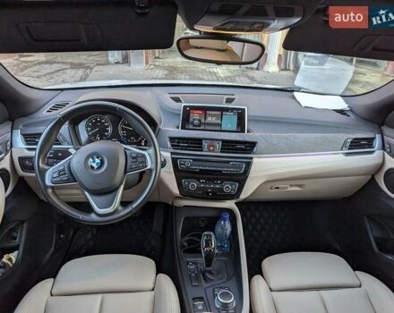 Белый БМВ X2, объемом двигателя 2 л и пробегом 55 тыс. км за 22800 $, фото 10 на Automoto.ua