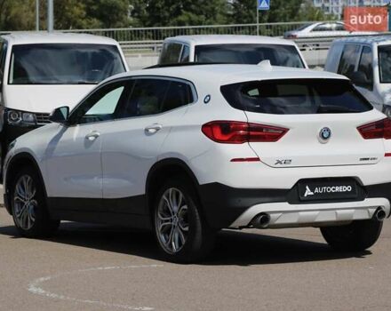 Белый БМВ X2, объемом двигателя 2 л и пробегом 131 тыс. км за 18500 $, фото 4 на Automoto.ua
