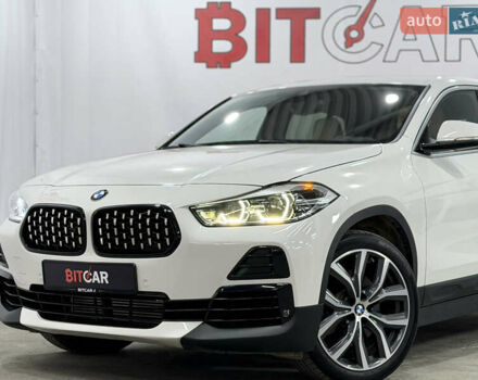 Белый БМВ X2, объемом двигателя 2 л и пробегом 56 тыс. км за 22900 $, фото 10 на Automoto.ua