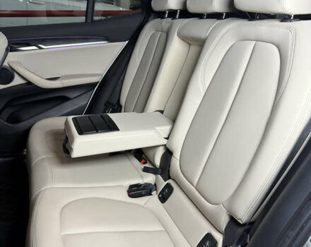 Белый БМВ X2, объемом двигателя 2 л и пробегом 56 тыс. км за 22900 $, фото 34 на Automoto.ua