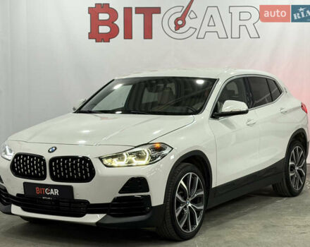 Белый БМВ X2, объемом двигателя 2 л и пробегом 56 тыс. км за 22900 $, фото 4 на Automoto.ua