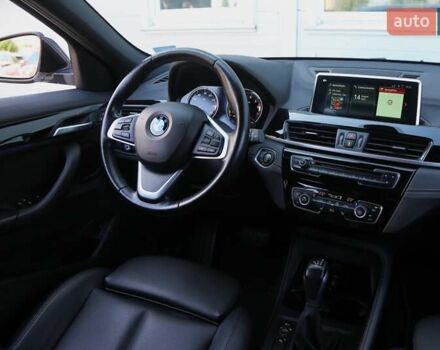 Белый БМВ X2, объемом двигателя 2 л и пробегом 131 тыс. км за 18500 $, фото 11 на Automoto.ua