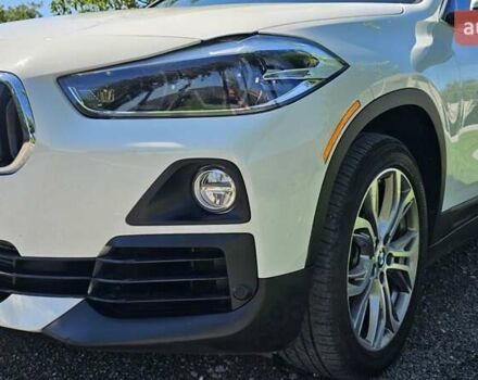 Белый БМВ X2, объемом двигателя 2 л и пробегом 84 тыс. км за 22800 $, фото 19 на Automoto.ua