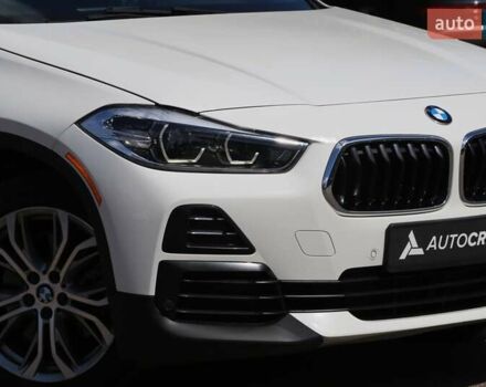 Белый БМВ X2, объемом двигателя 2 л и пробегом 131 тыс. км за 18500 $, фото 3 на Automoto.ua