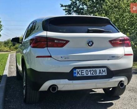 Белый БМВ X2, объемом двигателя 2 л и пробегом 84 тыс. км за 22800 $, фото 1 на Automoto.ua