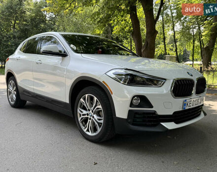 Белый БМВ X2, объемом двигателя 2 л и пробегом 80 тыс. км за 24900 $, фото 33 на Automoto.ua
