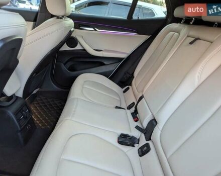 Белый БМВ X2, объемом двигателя 2 л и пробегом 55 тыс. км за 22800 $, фото 16 на Automoto.ua