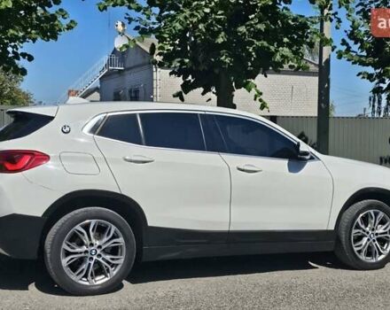 Белый БМВ X2, объемом двигателя 2 л и пробегом 84 тыс. км за 22800 $, фото 2 на Automoto.ua