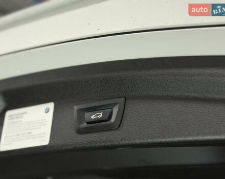 Белый БМВ X2, объемом двигателя 2 л и пробегом 56 тыс. км за 22900 $, фото 48 на Automoto.ua