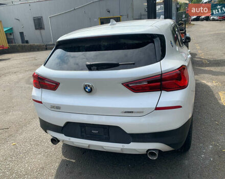 Белый БМВ X2, объемом двигателя 2 л и пробегом 70 тыс. км за 17000 $, фото 7 на Automoto.ua