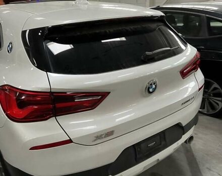 Белый БМВ X2, объемом двигателя 2 л и пробегом 70 тыс. км за 17000 $, фото 14 на Automoto.ua