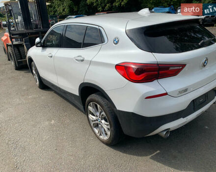 Белый БМВ X2, объемом двигателя 2 л и пробегом 70 тыс. км за 17000 $, фото 8 на Automoto.ua