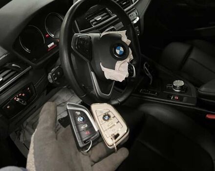 Белый БМВ X2, объемом двигателя 2 л и пробегом 70 тыс. км за 17000 $, фото 22 на Automoto.ua