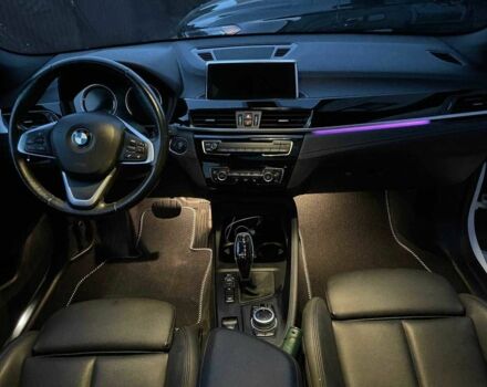 Белый БМВ X2, объемом двигателя 2 л и пробегом 139 тыс. км за 20727 $, фото 12 на Automoto.ua