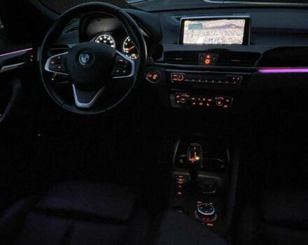 Белый БМВ X2, объемом двигателя 2 л и пробегом 139 тыс. км за 20727 $, фото 11 на Automoto.ua