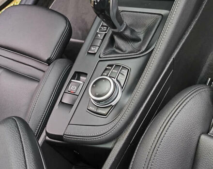 Белый БМВ X2, объемом двигателя 2 л и пробегом 119 тыс. км за 25499 $, фото 18 на Automoto.ua