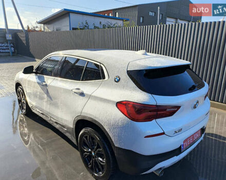 Белый БМВ X2, объемом двигателя 2 л и пробегом 119 тыс. км за 25499 $, фото 6 на Automoto.ua