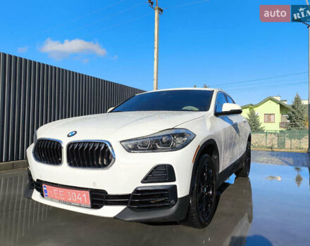 Белый БМВ X2, объемом двигателя 2 л и пробегом 119 тыс. км за 25499 $, фото 1 на Automoto.ua