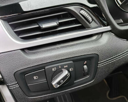 Белый БМВ X2, объемом двигателя 2 л и пробегом 119 тыс. км за 25499 $, фото 23 на Automoto.ua