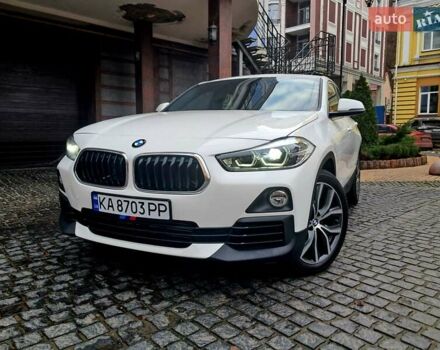 Белый БМВ X2, объемом двигателя 2 л и пробегом 96 тыс. км за 26500 $, фото 1 на Automoto.ua