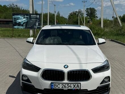 Белый БМВ X2, объемом двигателя 2 л и пробегом 60 тыс. км за 20500 $, фото 1 на Automoto.ua