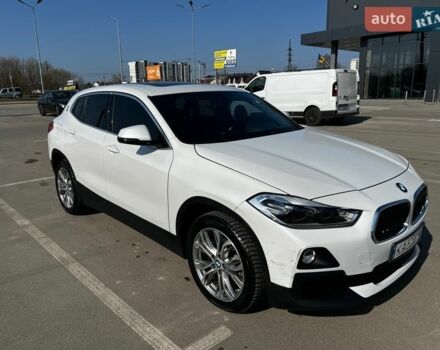 Белый БМВ X2, объемом двигателя 2 л и пробегом 34 тыс. км за 22500 $, фото 1 на Automoto.ua