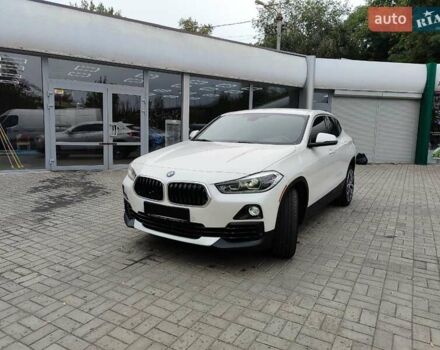 Белый БМВ X2, объемом двигателя 2 л и пробегом 50 тыс. км за 23400 $, фото 1 на Automoto.ua