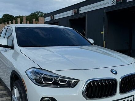 Білий БМВ X2, об'ємом двигуна 2 л та пробігом 105 тис. км за 17500 $, фото 1 на Automoto.ua