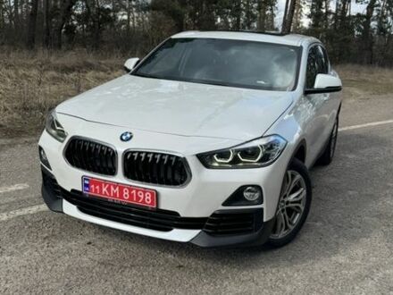 Белый БМВ X2, объемом двигателя 2 л и пробегом 116 тыс. км за 18900 $, фото 1 на Automoto.ua