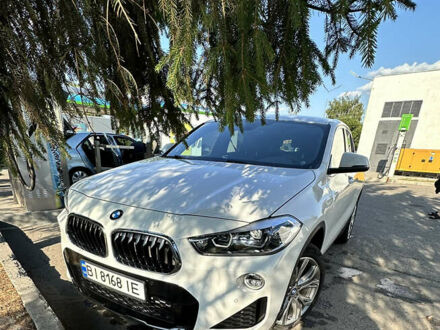 БМВ X2 2018 в Лубнах на Automoto.ua Белый БМВ X2, объемом двигателя 2 л и пробегом 69 тыс. км за 20000 $, фото 1 на Automoto.ua