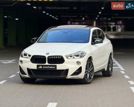 Белый БМВ X2, объемом двигателя 2 л и пробегом 142 тыс. км за 29999 $, фото 1 на Automoto.ua