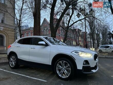 БМВ X2 2019 в Киеве на Automoto.ua Белый БМВ X2, объемом двигателя 2 л и пробегом 89 тыс. км за 24500 $, фото 1 на Automoto.ua