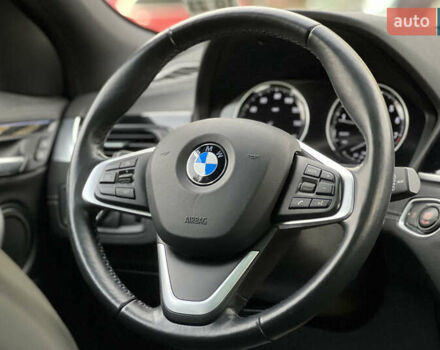 Черный БМВ X2, объемом двигателя 2 л и пробегом 60 тыс. км за 22800 $, фото 23 на Automoto.ua