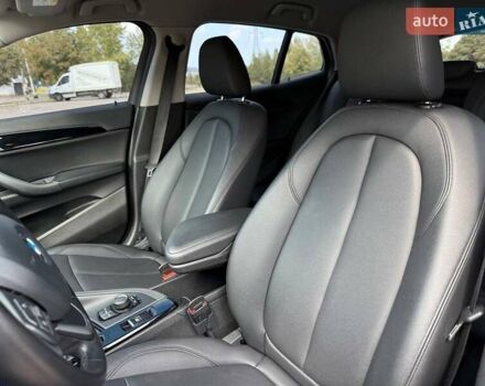 Черный БМВ X2, объемом двигателя 2 л и пробегом 76 тыс. км за 27700 $, фото 30 на Automoto.ua