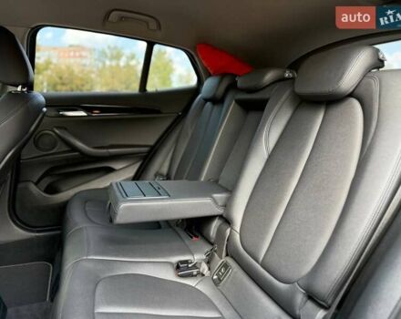 Черный БМВ X2, объемом двигателя 2 л и пробегом 76 тыс. км за 27200 $, фото 41 на Automoto.ua
