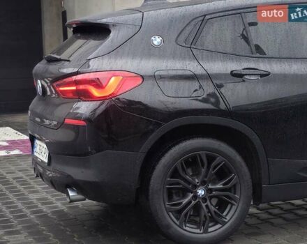 Черный БМВ X2, объемом двигателя 2 л и пробегом 77 тыс. км за 21500 $, фото 21 на Automoto.ua