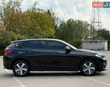 Черный БМВ X2, объемом двигателя 2 л и пробегом 76 тыс. км за 27700 $, фото 23 на Automoto.ua