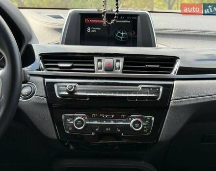 Черный БМВ X2, объемом двигателя 2 л и пробегом 76 тыс. км за 27700 $, фото 47 на Automoto.ua