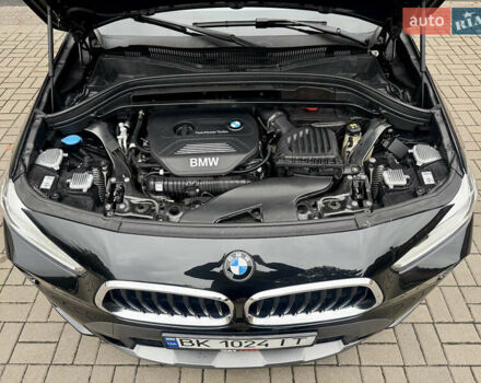 Черный БМВ X2, объемом двигателя 2 л и пробегом 56 тыс. км за 23900 $, фото 21 на Automoto.ua