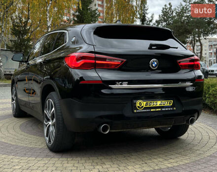Черный БМВ X2, объемом двигателя 2 л и пробегом 60 тыс. км за 22800 $, фото 4 на Automoto.ua