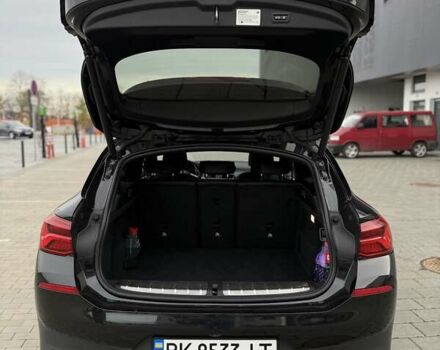 Черный БМВ X2, объемом двигателя 2 л и пробегом 165 тыс. км за 20500 $, фото 15 на Automoto.ua