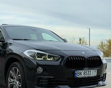 Черный БМВ X2, объемом двигателя 2 л и пробегом 165 тыс. км за 20500 $, фото 4 на Automoto.ua