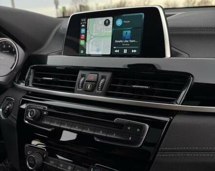 Черный БМВ X2, объемом двигателя 2 л и пробегом 165 тыс. км за 20500 $, фото 28 на Automoto.ua