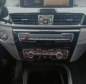 Чорний БМВ X2, об'ємом двигуна 2 л та пробігом 61 тис. км за 23000 $, фото 25 на Automoto.ua