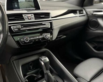 Черный БМВ X2, объемом двигателя 2 л и пробегом 165 тыс. км за 20500 $, фото 20 на Automoto.ua