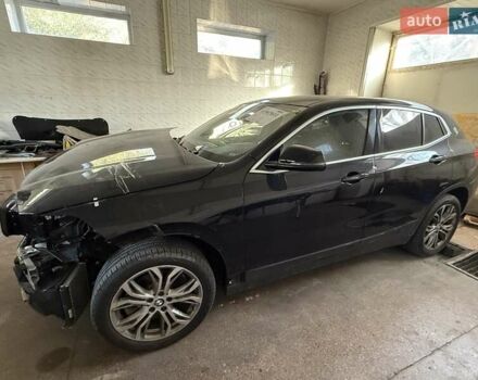 Чорний БМВ X2, об'ємом двигуна 2 л та пробігом 61 тис. км за 15900 $, фото 1 на Automoto.ua