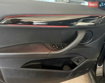 Чорний БМВ X2, об'ємом двигуна 2 л та пробігом 61 тис. км за 15900 $, фото 13 на Automoto.ua