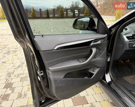Чорний БМВ X2, об'ємом двигуна 2 л та пробігом 157 тис. км за 29900 $, фото 45 на Automoto.ua