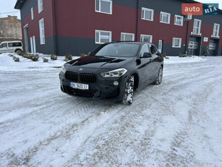 Черный БМВ X2, объемом двигателя 2 л и пробегом 150 тыс. км за 19000 $, фото 1 на Automoto.ua