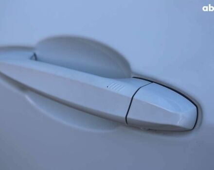 БМВ X2, объемом двигателя 2 л и пробегом 131 тыс. км за 18500 $, фото 27 на Automoto.ua